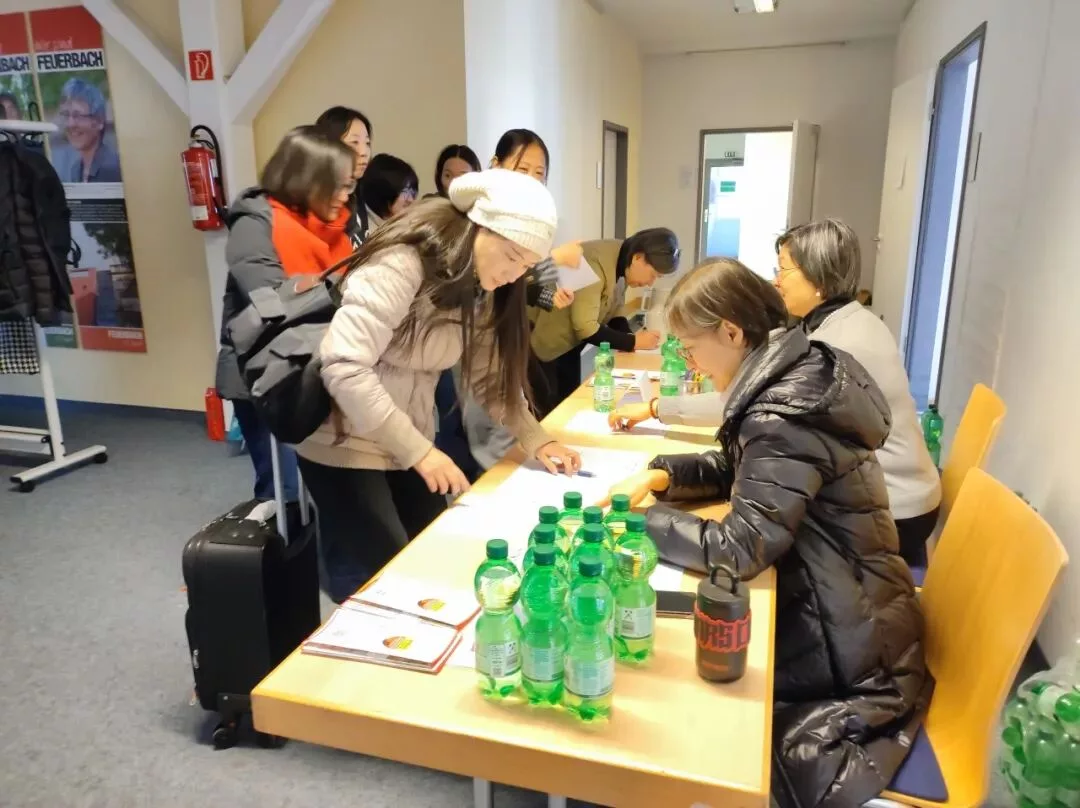 Symposium in Stuttgart: Gemeinsam die chinesische Bildung beflügeln 43 wxsync 2025 12 0c8c2821560584041715cfa576e01900